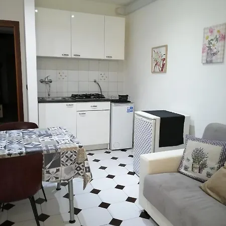 Casa Lopj - Affitti Brevi Italia باري